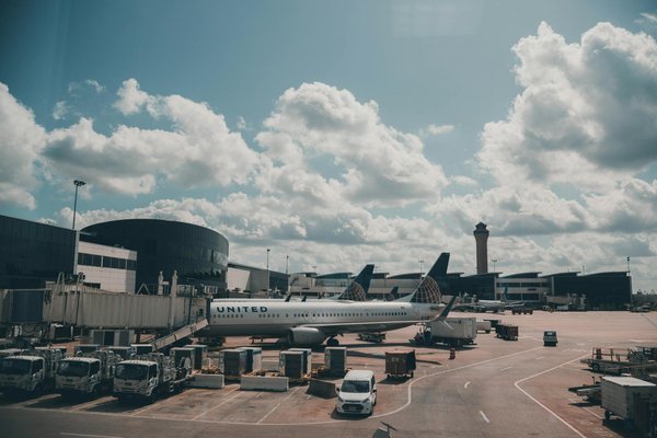 Applications Incontournables et Gadgets Tech Innovants pour les Randonnées Aventureuses