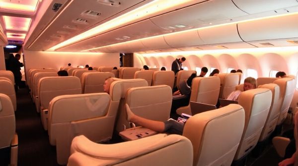 Top repose-pieds pour un voyage en avion plus confortable